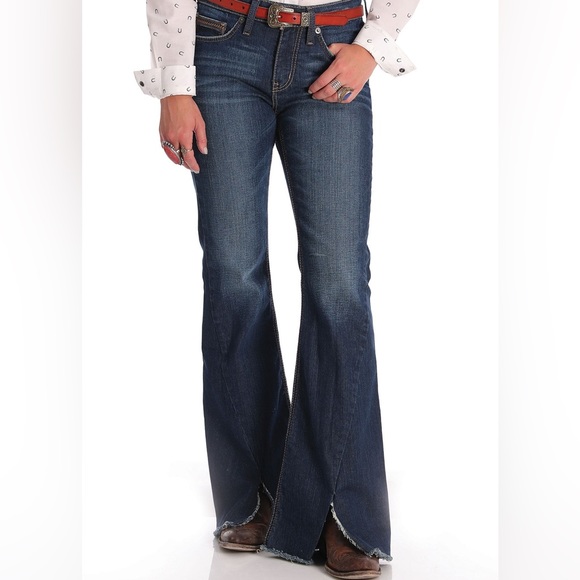 Cruel girl flare - Picture 1 of 4